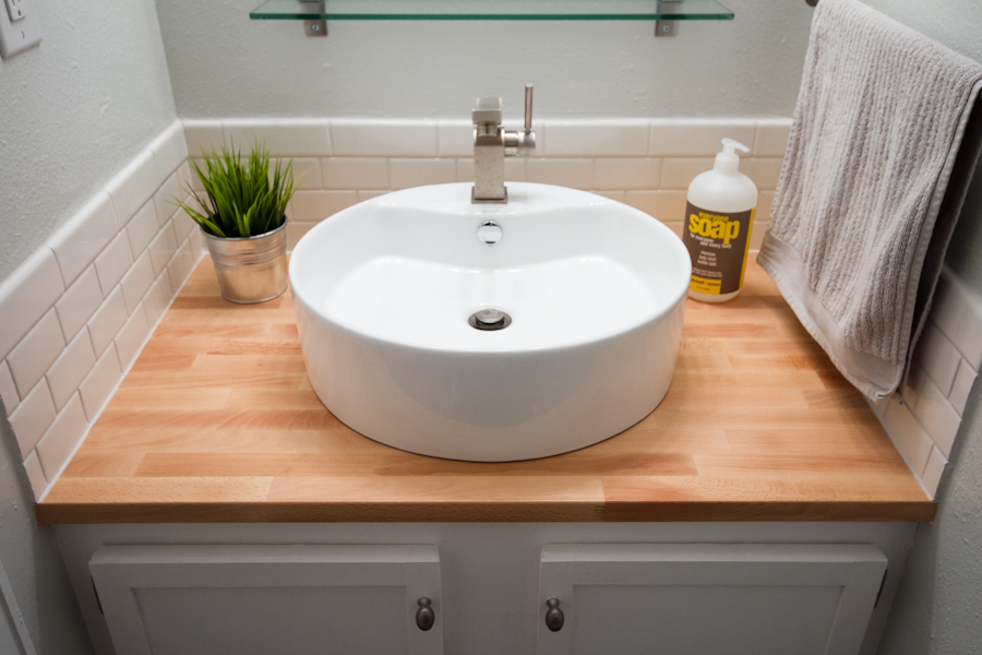 Ceramic Bathroom Sinks