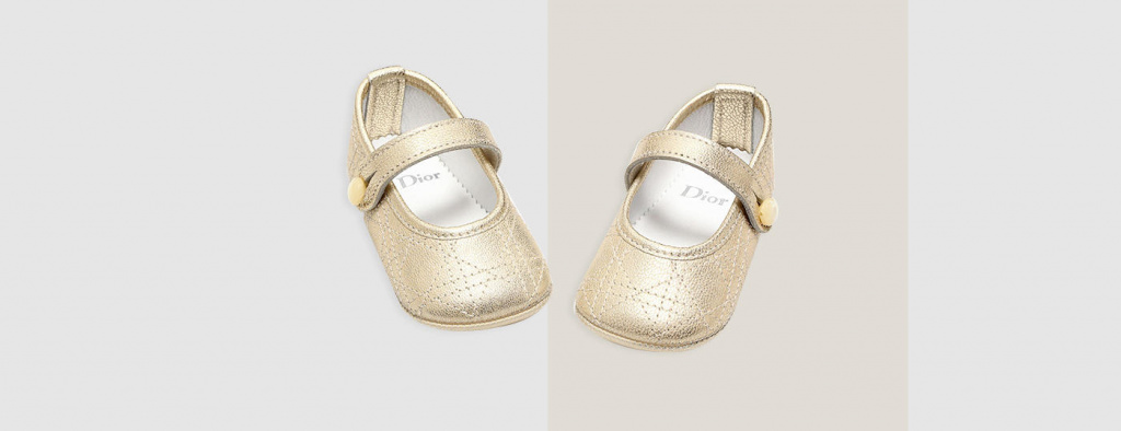 Comfortable shoes for first steps