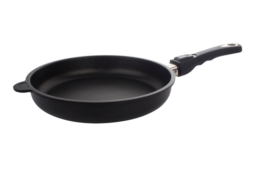 AMT Gastroguss Frying Pans Titan AMTI-532 (32 cm)