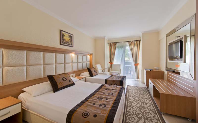 OZ HOTELS İNCEKUM