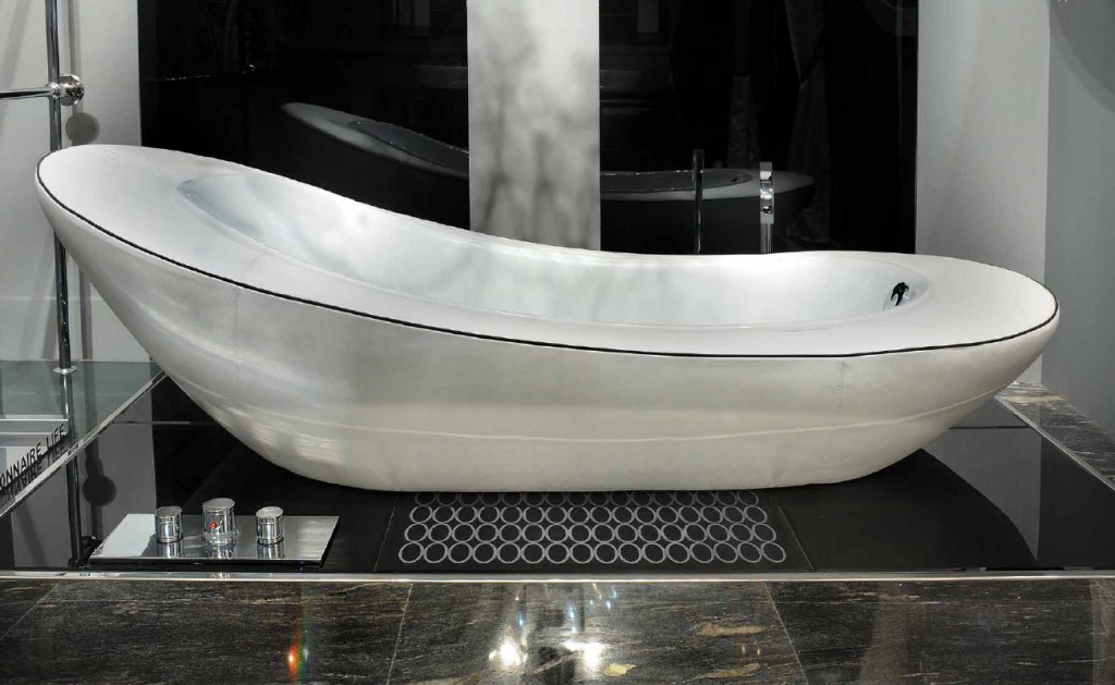 Artificial stone baths