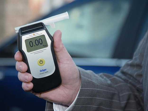 how to choose a breathalyzer