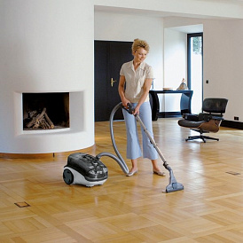 11 best vacuum cleaners for laminate and tile