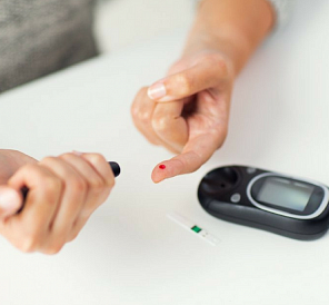 13 best blood glucose meters