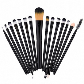 15 best makeup brushes