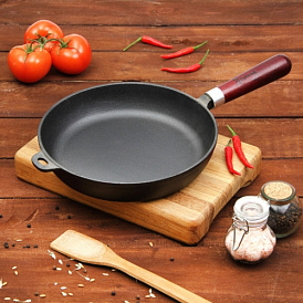 16 best cast iron pans