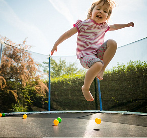 8 best trampolines for giving