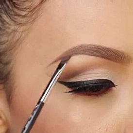 How to choose eyebrow paint